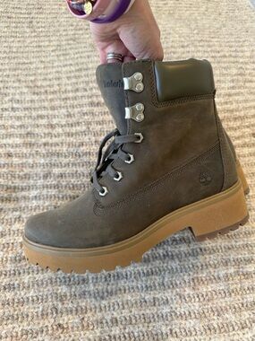 Timberland Women's Dark Brown Nubuck Lace-Up Ankle Boot with Tan Lug Sole